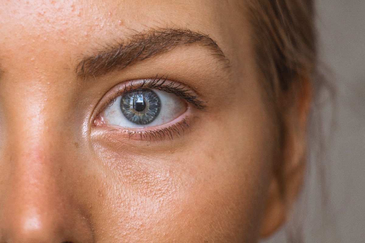 MNPeyes's tweet photo. March is Workplace Eye Wellness Month. Find out how to make your workspace more eye-friendly: https://t.co/uiuqCabm6P https://t.co/WUZ1Dvvf8h