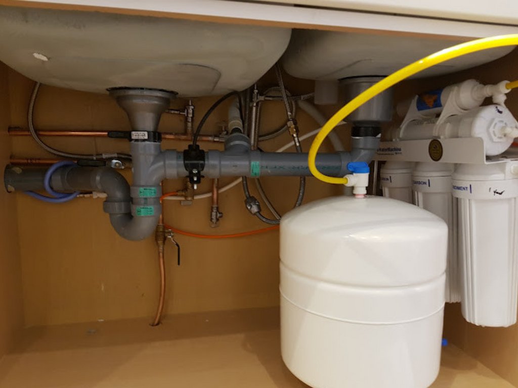 Drain1Plumbers's tweet photo. Don't let a clogged drain disrupt your day. Our team of experienced plumbers is equipped with the latest tools and technology to quickly clear any clog and get your drains flowing smoothly again.

https://t.co/y7vGLQ6h9f https://t.co/yD2YG3IzVr