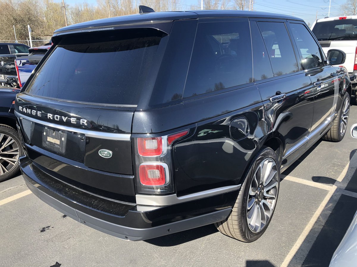 Omaha8Dave's tweet photo. Bought this ‘19 Rover today. Wholesale book is $109k. It had 21500 miles. Absolutely in the wrapper for $85k!!! @joeycocker #RecordMonth https://t.co/EAgXbtGCDB