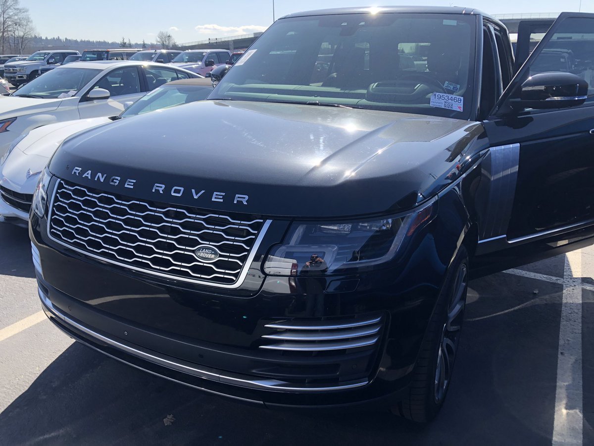 Omaha8Dave's tweet photo. Bought this ‘19 Rover today. Wholesale book is $109k. It had 21500 miles. Absolutely in the wrapper for $85k!!! @joeycocker #RecordMonth https://t.co/EAgXbtGCDB