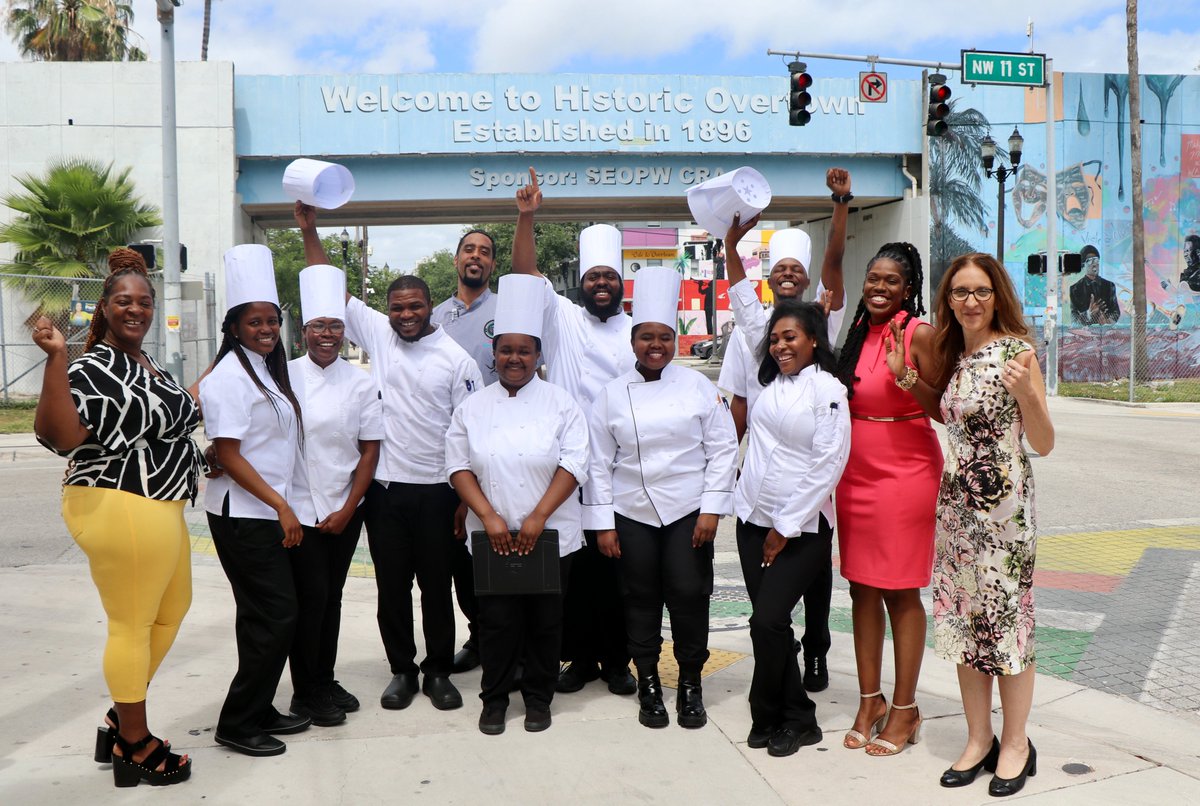 UNITEHERE_SoFla's tweet image. Congratulations to the  Hospitality Employees Advancement &amp;amp; Training (HEAT) graduating class Cohort 7. 

Thank you Commissioner @KeonHardemon for your support!

Students completed a culinary training program and are now ready to use those skills in Miami’s hospitality industry.