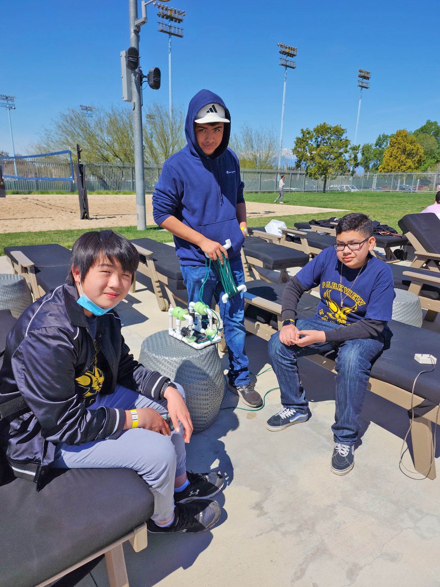 mtviewschools's tweet photo. A 7th grade Seaperch team from Parkview School qualified to compete at the International Seaperch Challenge at the University of Maryland on May 13. Congrats to students Buoncent Priestly, Brandon Guox Lopez &amp; David Andrade &amp; teachers, Arlene LeGaspe &amp; Herman Ruvalcaba #mvsdrocks https://t.co/WJM6NYgyBb