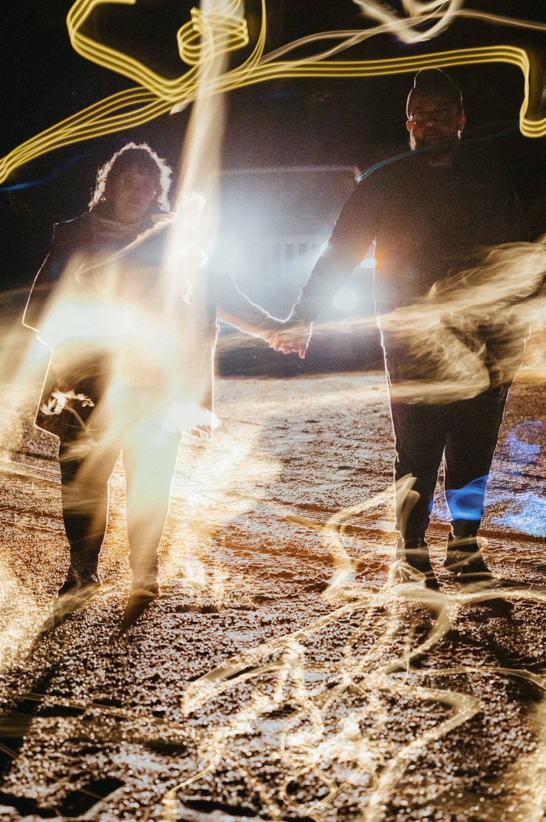 shutterfreek's tweet image. I tweet while I&apos;m waiting for videos to render, upload or download.  It&apos;s my happy place.  #lightwriting