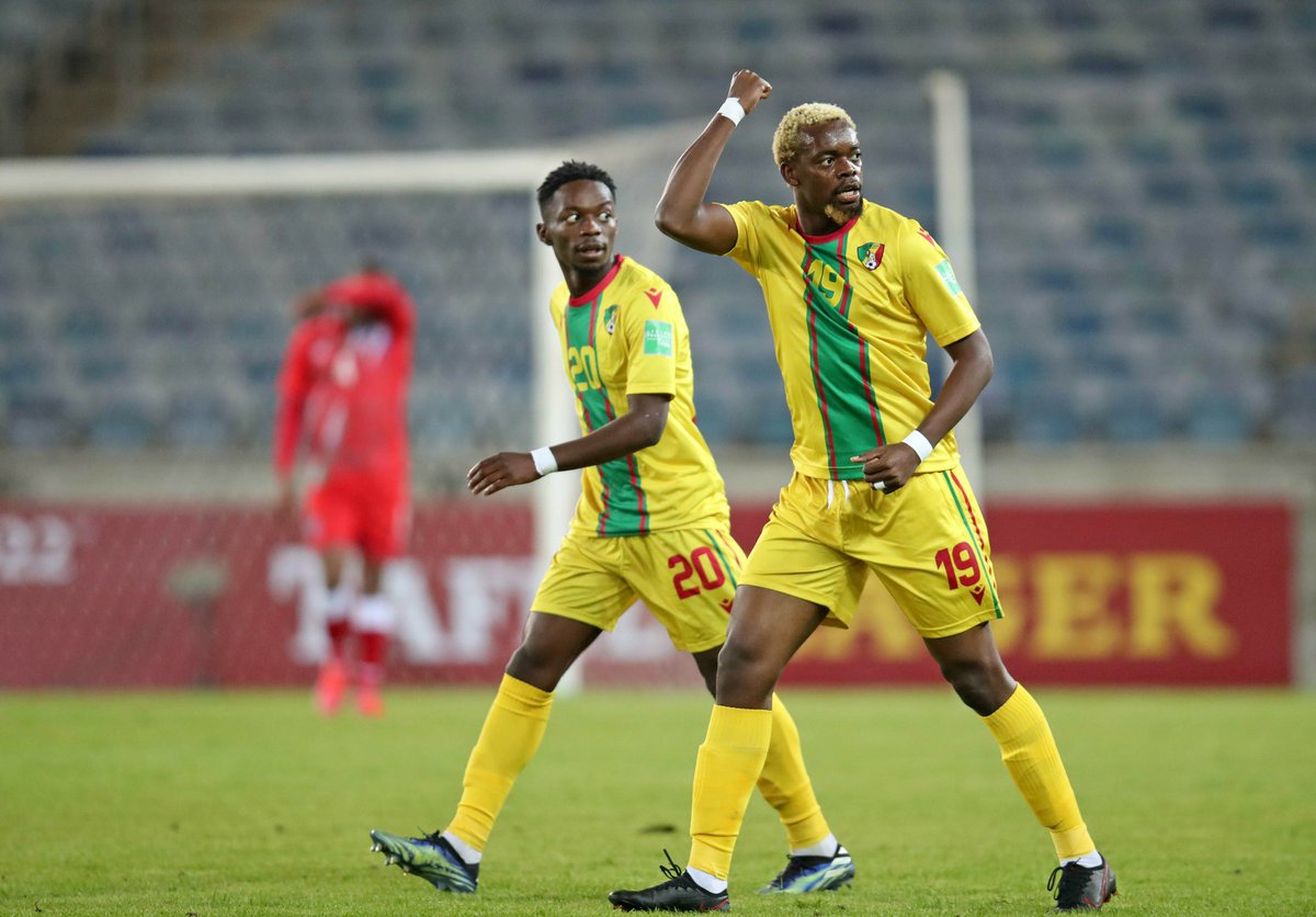caf_online_AR's tweet photo. 🇨🇬 الكونغو 🆚 جنوب السودان 🇸🇸

أول مواجهة تجمع المنتخبين في التصفيات المؤهلة لكأس الأمم الإفريقية 👊

من يحقق الفوز؟ 👀

#TotalEnergiesAFCONQ2023 https://t.co/A9lTKhLTQE