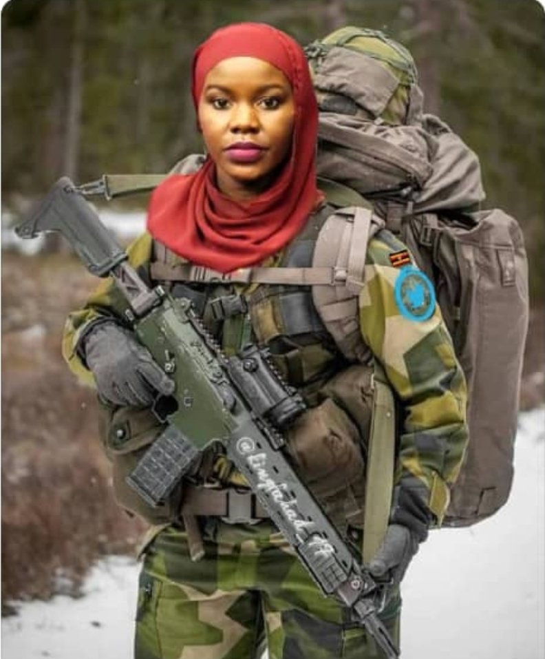 fsnakazibwe's tweet image. 😄😄 ani alibasonyiwa baana mwe?!