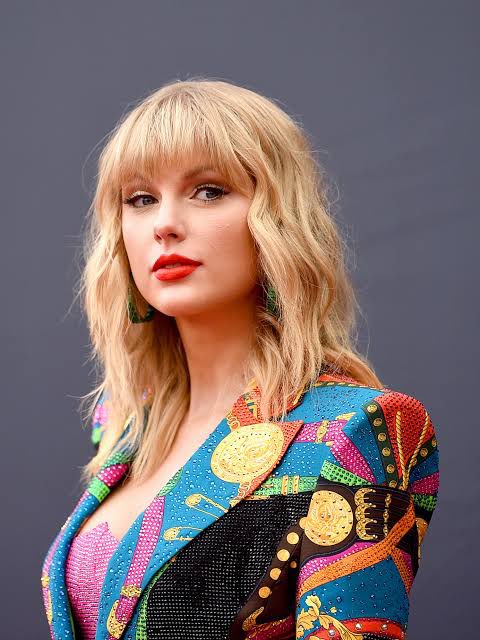 cmercadoo's tweet photo. CONFIRMADO 

Taylor Swift dará concierto en el Domo Care el 24 y 25 de noviembre https://t.co/NoUapgEByj