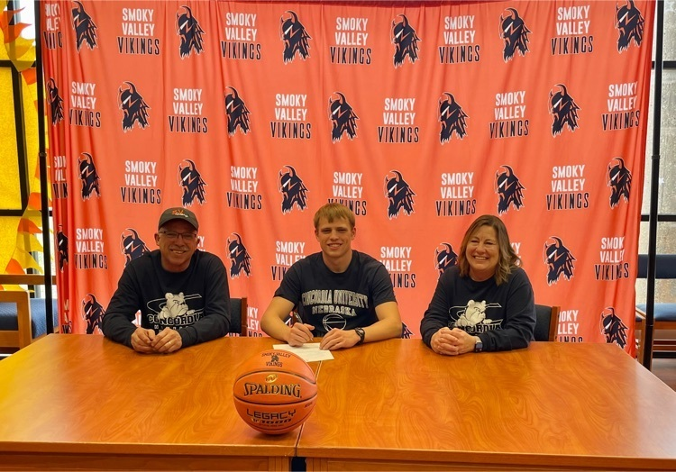 USD400SVHS's tweet photo. Congratulations to Karson Pihl on signing to continue his basketball career at Concordia University!! Good luck, Karson!! #SVstrong #SmokyValleyProud https://t.co/C2e9ZPIOaq