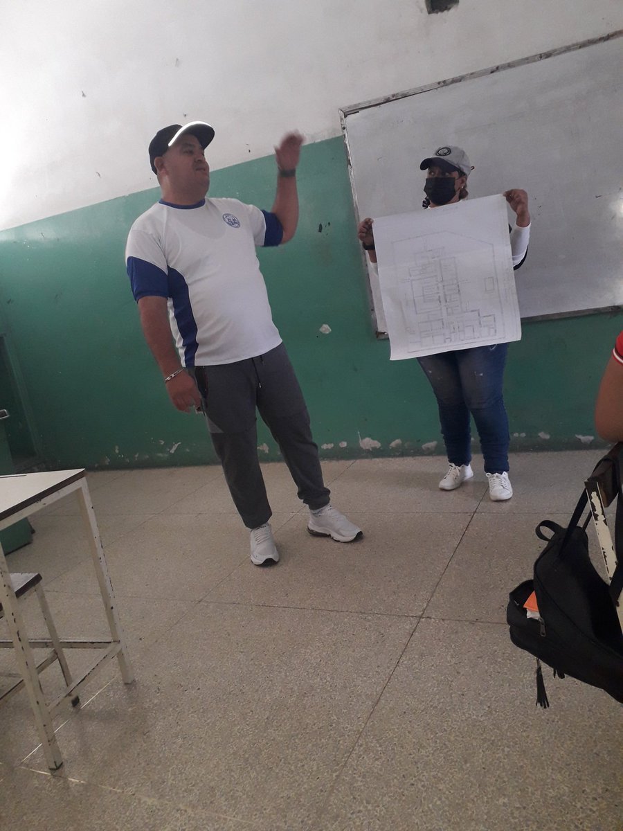 En el Circuito 9 del Municipio <a href="/Ribas/">Ribas</a> nuestros docentes continúan su formación con Ética, Compromiso, Responsabilidad y Trabajo en Equipo. En <a href="/Ribas/">Ribas</a> la educación no se detiene. Somos un gran equipo! <a href="/_LaAvanzadora/">Yelitze Santaella</a> <a href="/leoalvacabrera/">Prof. Leonardo Alvarado</a> <a href="/MYovao120/">Yobany Marchena</a>