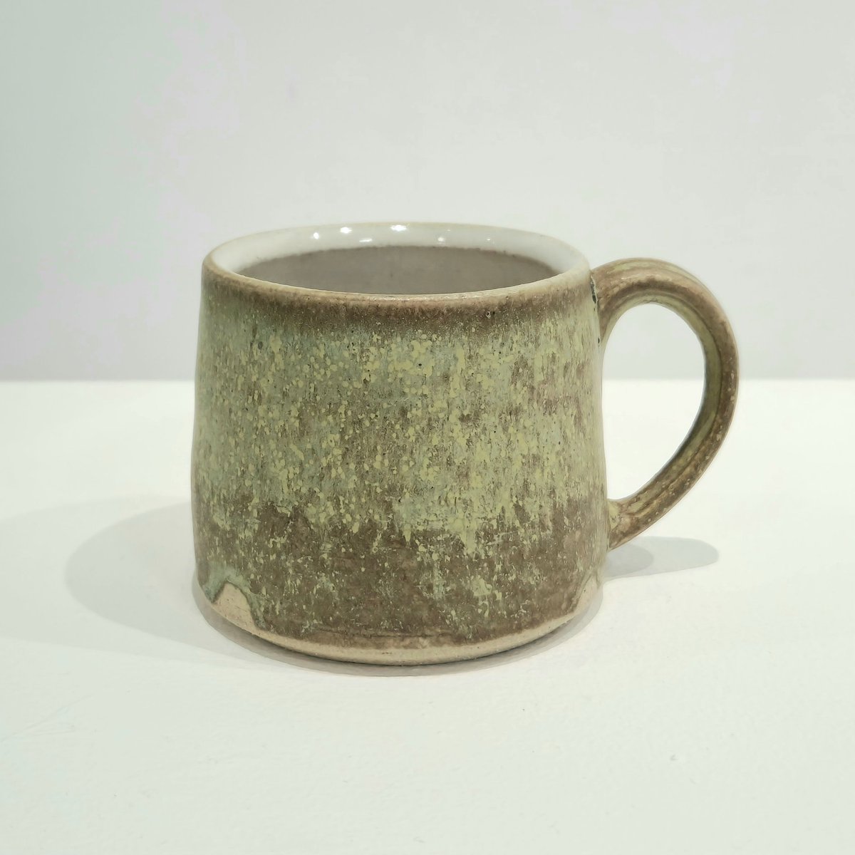 CTDceramics's tweet photo. A sample of the new tableware I'll have on offer at our final sale at Beaverhall Studios. We've just signed the lease for our new studio just down the road in Leith.
Sale will be 1-5 on Friday and Saturday. Free tickets for a reminder and directions:
https://t.co/mgbFlIWFI1 https://t.co/qaJSUk2Vlj