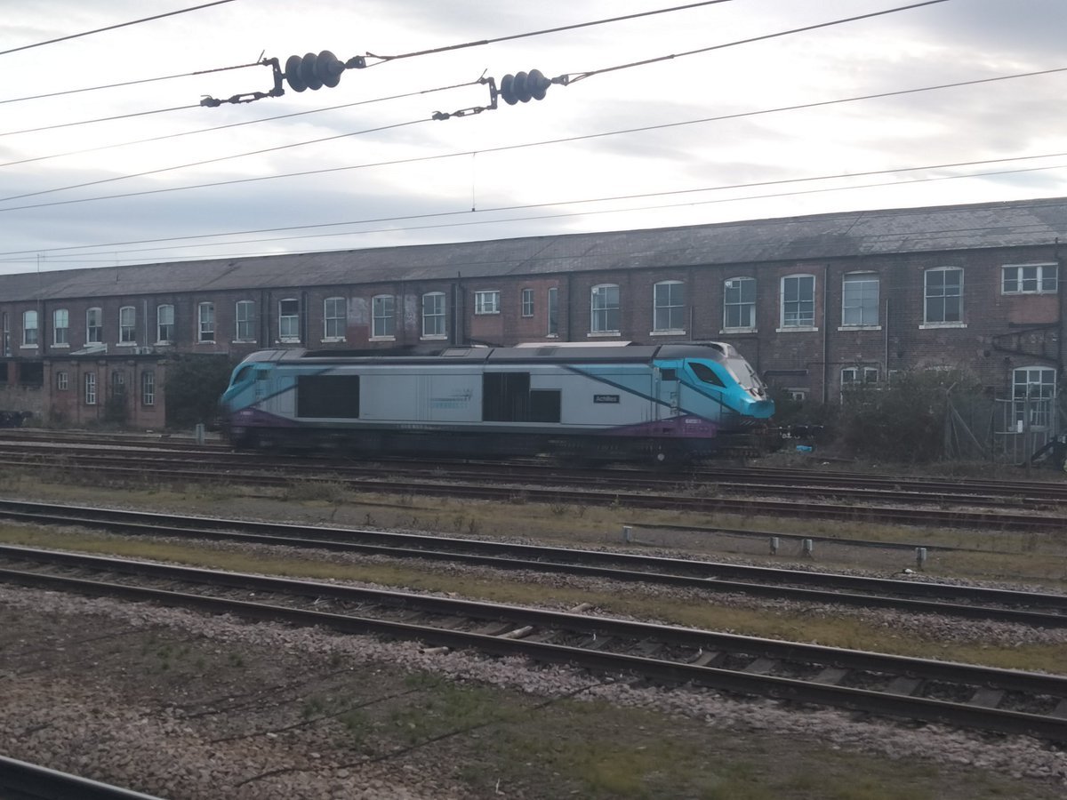 Harrod15S's tweet photo. Trans Pennine Express 68023 "Achilles" in West yard yesterday evening (21/03/23)
#class68 #trains #TPexpress #Doncaster https://t.co/y1Dwk7TeGK