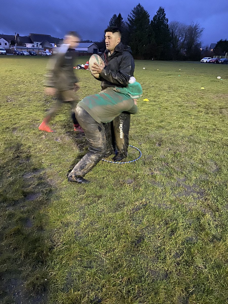 timpoole959's tweet photo. What a great end to the WRU Early Contact Course at @whitlandrfc this evening? Very energetic, enthusiastic and motivated bunch of coaches, eager to learn for the betterment of their players! #WRU_Community #getcoaching #tackletech #contactarea #creativecoaching https://t.co/jKjnO5IUH2