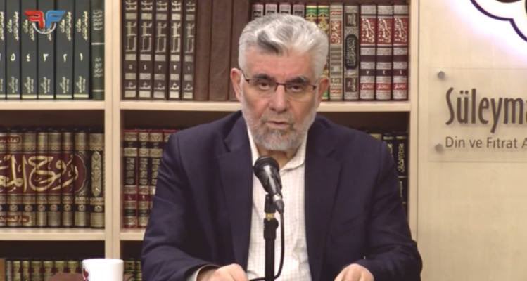 dailyislamist's tweet photo. 🗣 Abdulaziz Bayındır: “Diyanet sahuru erken yaptırıyor. Bunların ramazan takvimine göre oruç tutulmaz. Tek doğru takvim bizim hazırladığımızdır.” https://t.co/TndZDye4lY