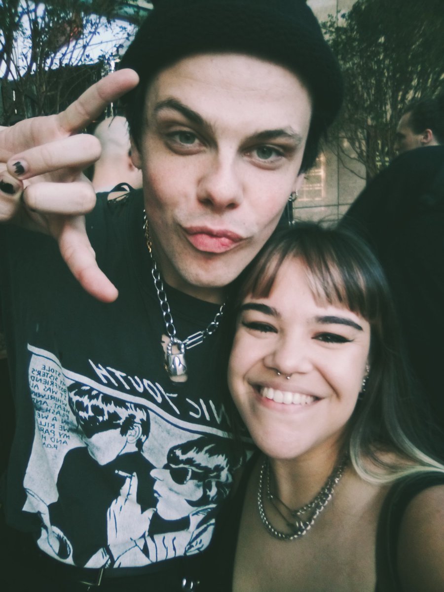 vic tweet media