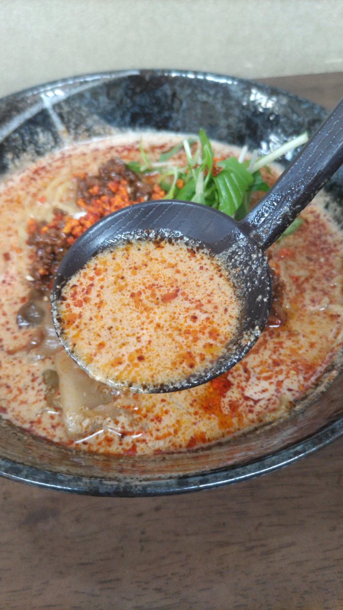 FLSTC278's tweet photo. 辛口担々麺
埼玉県さいたま市緑区
麺処 ごまや
#麺処ごまや #こだわり担々麺 #東浦和 #R463 #人気店 #昼のみ営業 https://t.co/TWlwP4ShgR