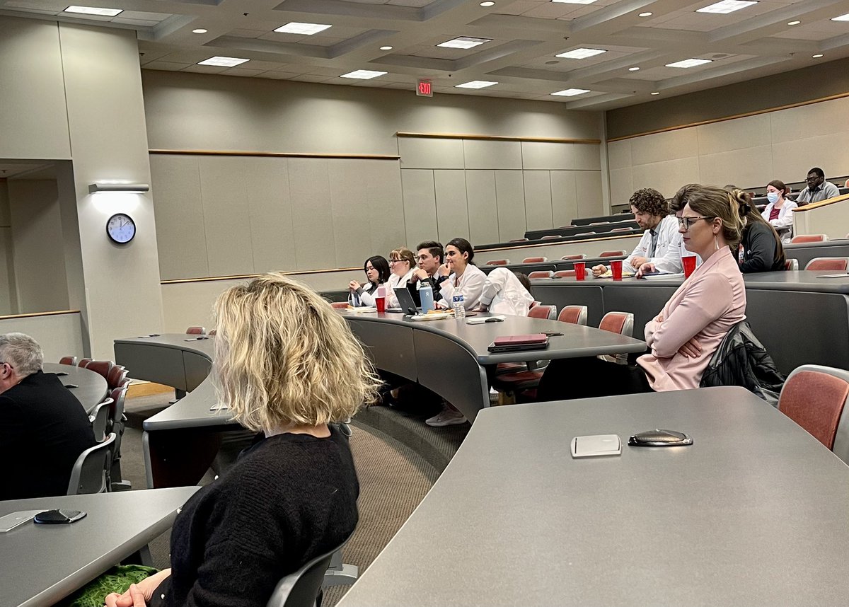 We had the pleasure of hosting a Visiting Professor, Gretchen Schwarze, MD, MPP, FACS at @outulsa Perkins Auditorium today! Dr. Schwarze spoke on ‘Strengths and Limitations: Lessons about Science, Measurement and Clinician Communication.’