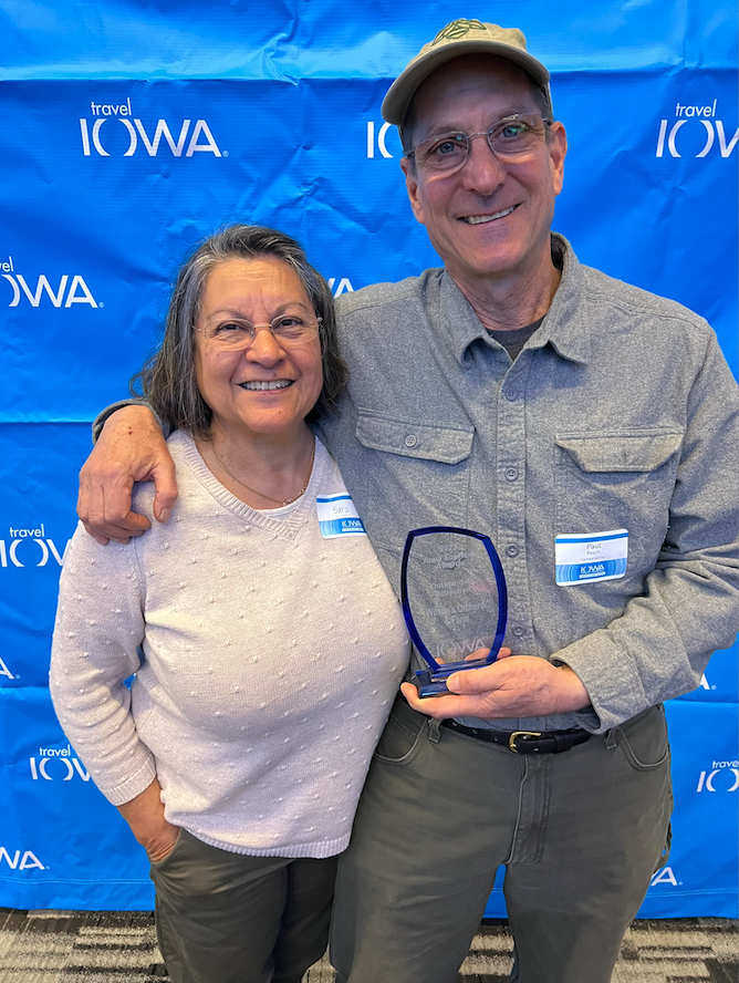 thinkiowacity's tweet photo. Think Iowa City nominated @WilsonsOrchard for the Outstanding Attraction of the Year at the @Travel_Iowa  Iowa Tourism Awards. They accepted the award in front of 300 of their peers at a ceremony in Altoona on March 22! https://t.co/U2i2UYupYL