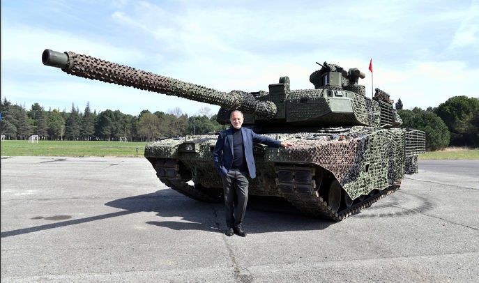 Yıllarca milletimize yalan söylediniz!

“Satıldı” diye yalan attığınız fabrikanın gerçek yüzünü bir de sizin mahalleden okuyun ve dinleyin..

Fatih Altaylı; “Arifiye’deki tesisi sizin için gezdim ve Yeni Altay tankını sizler için inceledim: Gurur verici!”

haberturk.com/yazarlar/fatih…