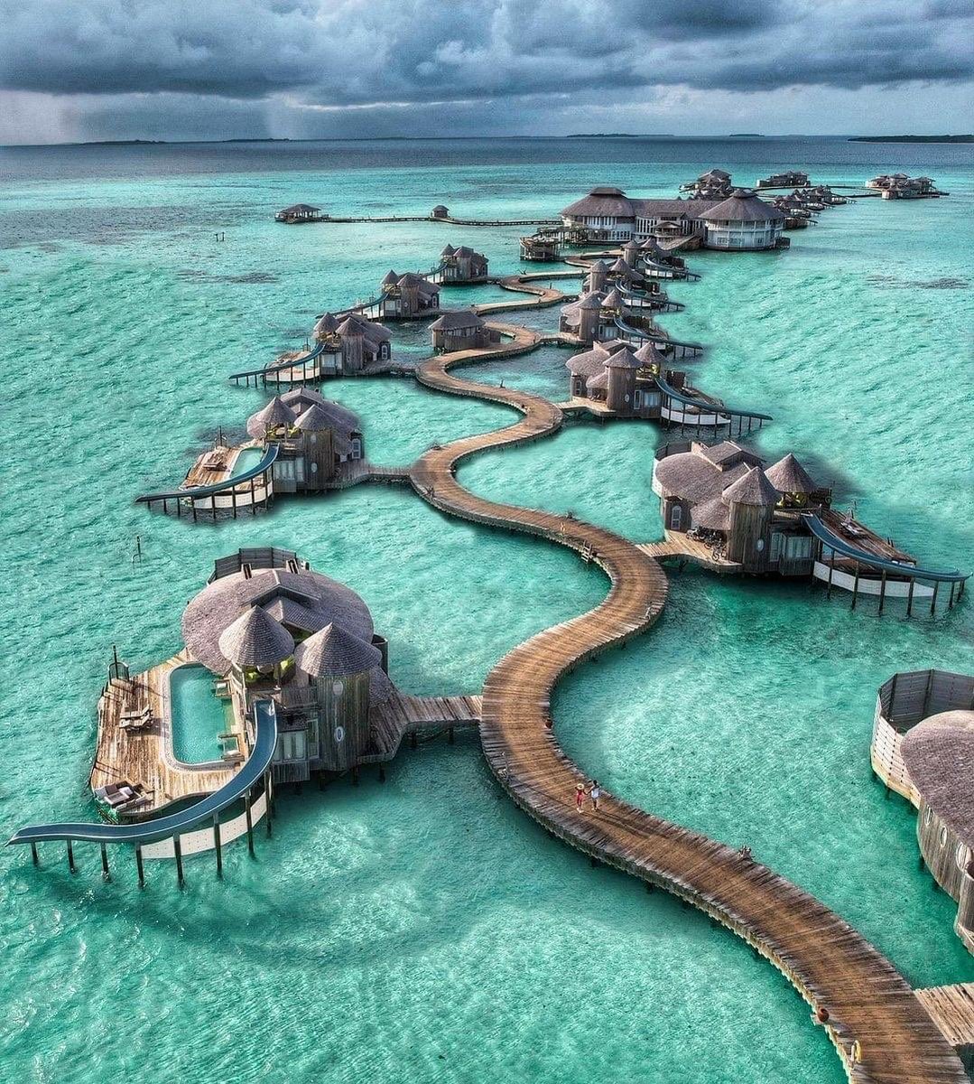 TRAdams8's tweet photo. Soneva Jani resort in the Maldives https://t.co/O9rhcjZfLQ