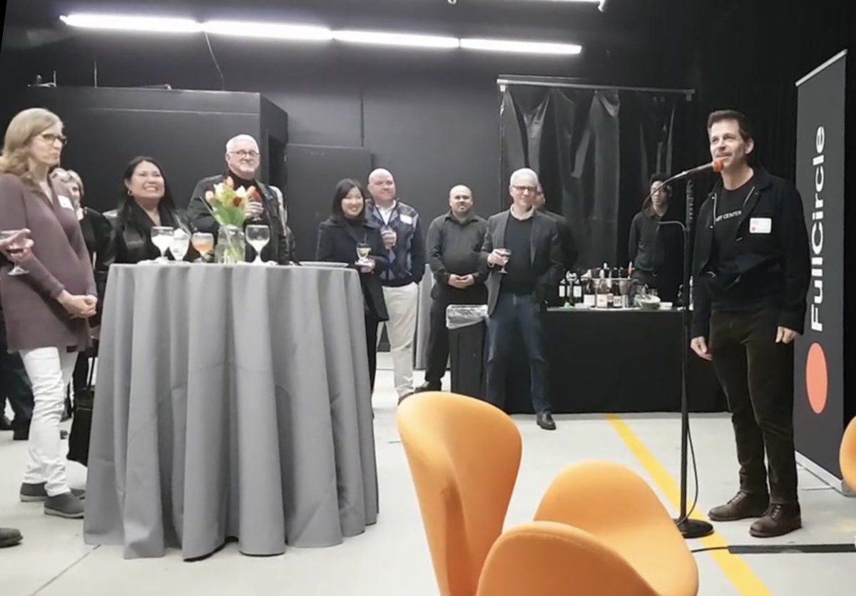 TPZMickD's tweet photo. #TBT 4 years ago today… @artcenteredu cocktail reception & Dawn of the Dead
#TheDirectorsCuts #FullCircle🟠 https://t.co/ETVx8YBQqN