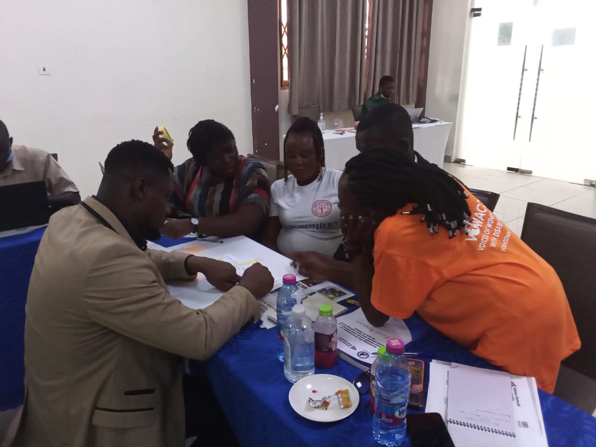 GhanaSomubi's tweet photo. We're joined by our #LegacyGrantees for 3 days of Monitoring, Evaluation and Learning training this week. Great quote from #GNAD that we need to sow the seeds of MEL early to get fruit! #SomubiGrants @GhanaBlind #WODAO #DuapaMothersUnion funded by #UKAid @UKinGhana @BasicNeedsGh https://t.co/3z4vOpBzQQ