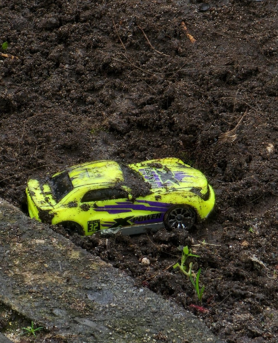 TheHorsfall's tweet image. Random photo submit from @rmetfah⁠ 🏎️💚⁠
⁠
#RandomMoments #RandomLight #RandomEvent #RandomManchester #RandomPhoto #FestivalOfRandomness #ManchesterEvent #MCRFestival #TheFutureIsOursFestival #MCRArt #ArtFestival