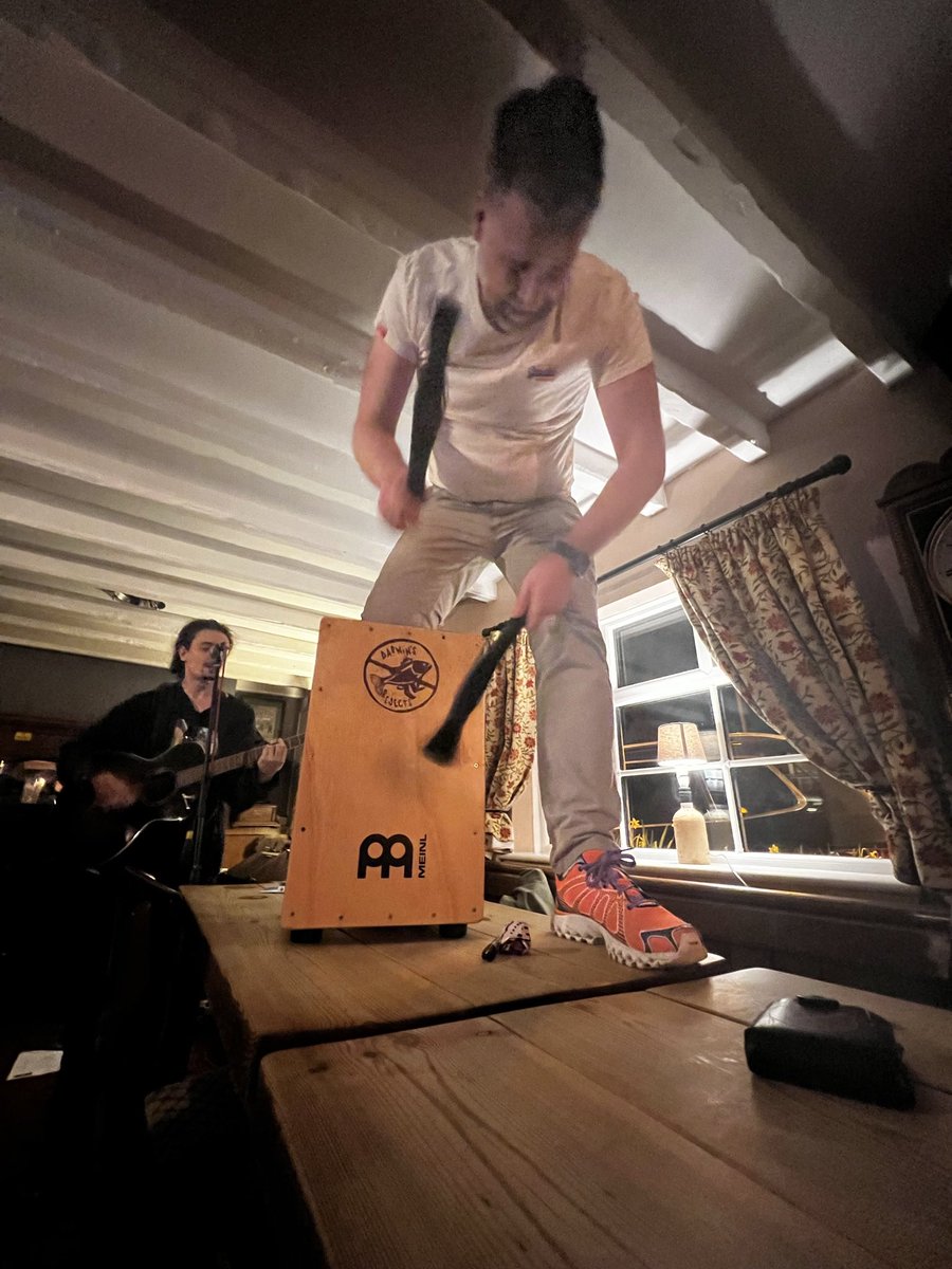 DarwinsRejects's tweet photo. When the pub doesn’t provide a drum riser #drummerproblems https://t.co/kIqTlChgrv