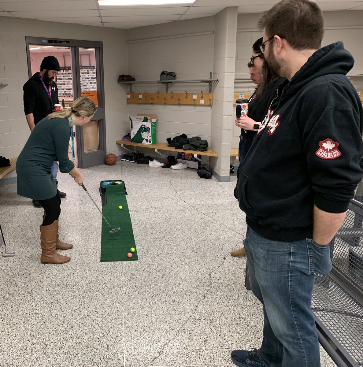 JulieRuberto's tweet photo. How fun is this?!!! Mr. White’s gr 7/8 Ss had to sink a putt to get into class! Even staff got in on the fun! Lots of laughs and a great opportunity to build relationships. Essential Conditions of Learning. @BonaventurePS @wendymacinnis1 @TrusteeMLarsen https://t.co/lHKWfJ4AA0