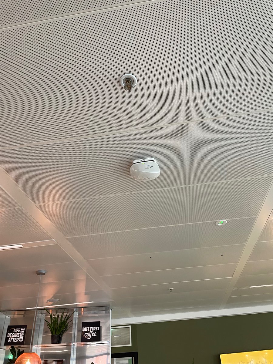 LTekanov's tweet photo. Today in Amsterdam I found out that there is such a thing as "climatic ceiling panels". Very energy efficient.
Unfortunately, made of metal, so the whole ceiling in your office is a large reflecting surface.

Anybody designed HD Wi-Fi in such offices? How did it work out? https://t.co/rBodCbgInH