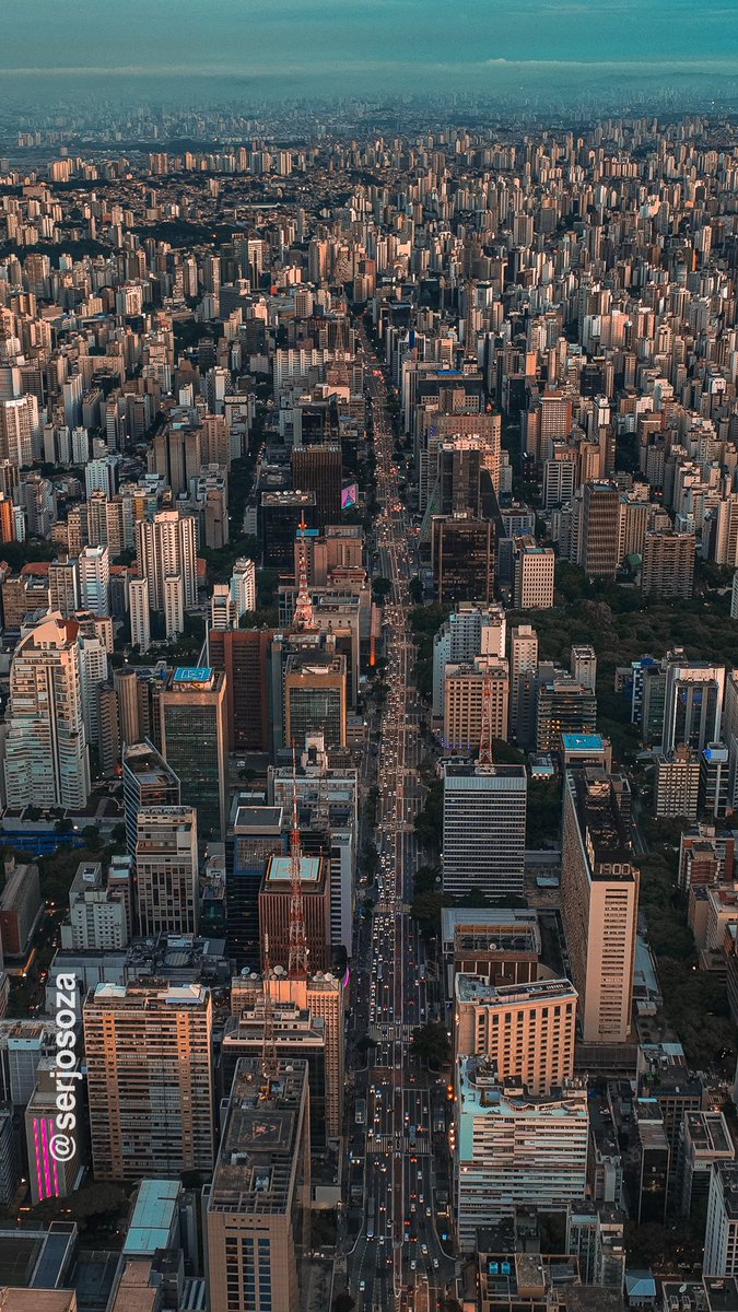 serjosoza's tweet photo. Avenida Paulista, SP. https://t.co/Ie0RJe9LXj