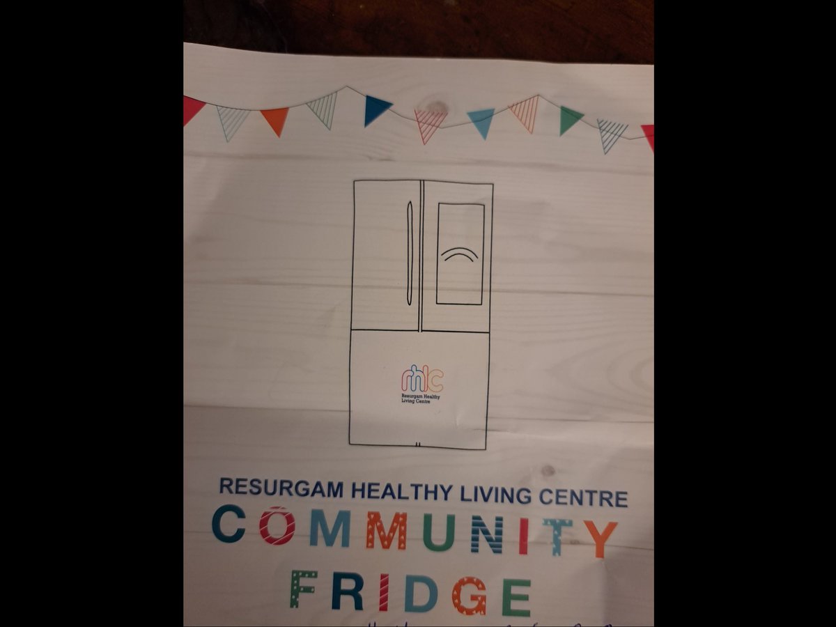 Met Keith today a volunteer at #Communityfridge in Lisburn. A brilliant incentive that utilises the food that shops are about to throw out just before sell by date. Anyone can go in and help themselves to food stuffs, have a cuppa and a chat too if they want. 
Every little helps.