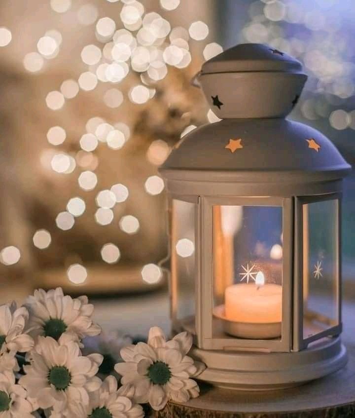 واهتِف بالحُبّ أهلاً رَمضان ♥️🌙
كل عام ونحن أقرب إلى الله♥️🌙
"𝐑𝐀𝐌𝐀𝐃𝐀𝐍  𝐊𝐀𝐑𝐄𝐄𝐌♥️"