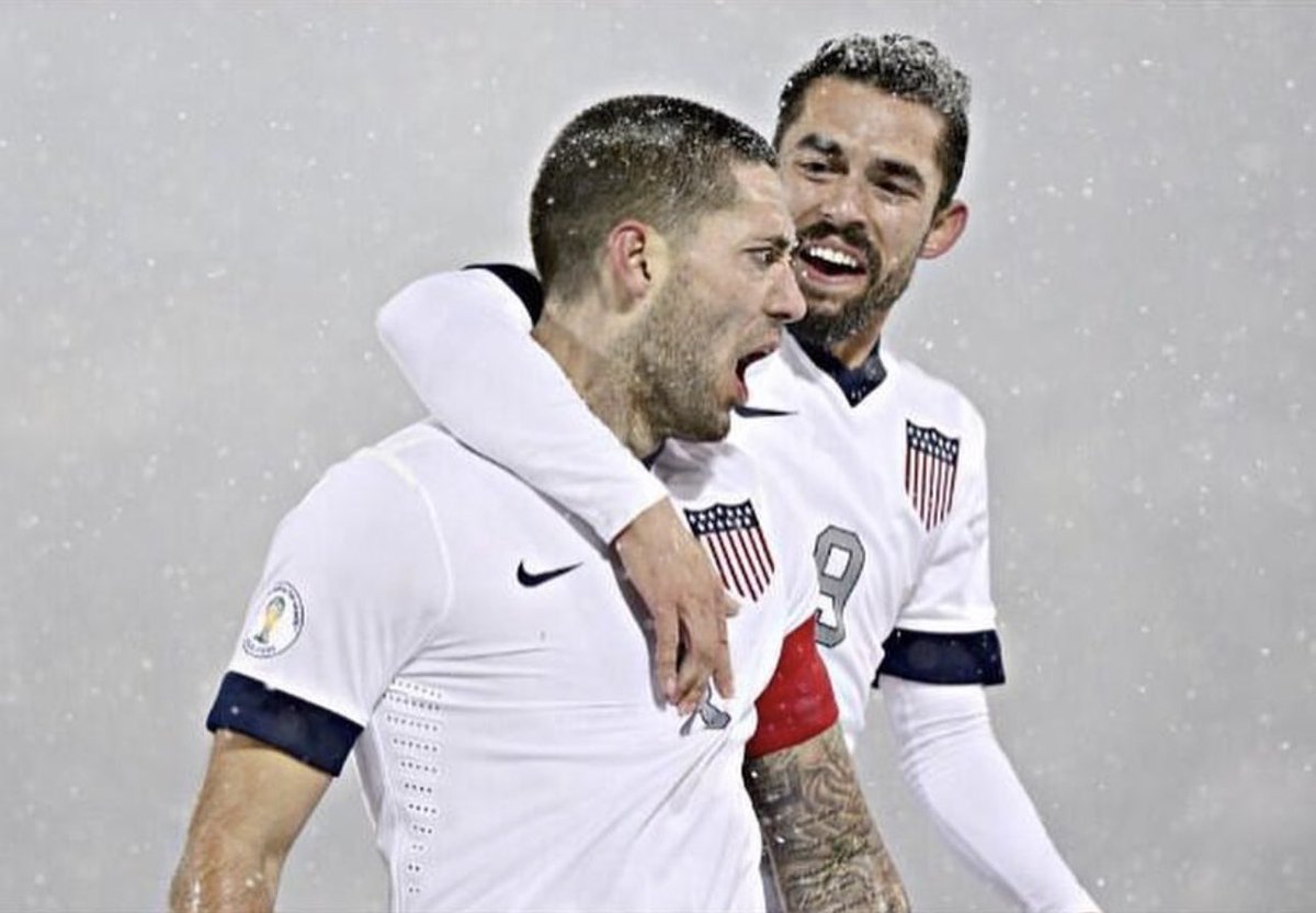 herculezg's tweet photo. 10 years ago today! #SnowClasico #USMNT 🇺🇸 🇨🇷 https://t.co/qpFVq0ZHPk