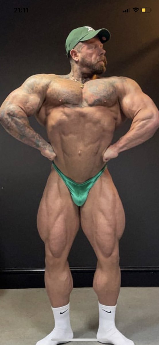 ACBphysiquephotography tweet media