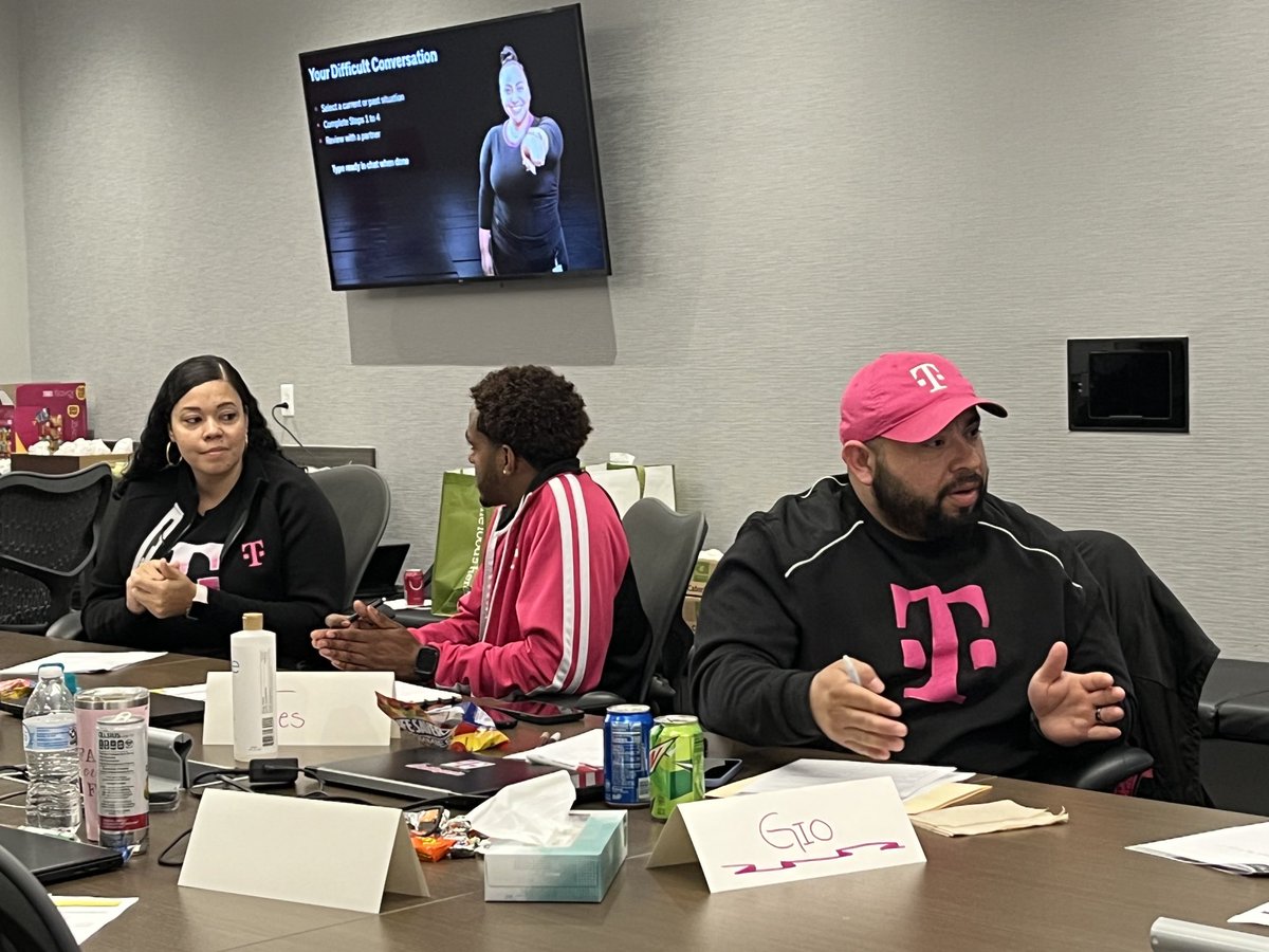 We did it! These VA SMRA leaders along with their Sr Mgr, Kelly Townshend dove right in to practice with their peers and recognize their role as influential leaders! #NeverStopGrowing ⁦<a href="/ChappyCLT/">Matt Chappell</a>⁩ ⁦<a href="/ryandiliberto/">Ryan Diliberto</a>⁩ ⁦<a href="/HollyJoyRamos/">Holly Ramos</a>⁩ ⁦<a href="/Starandzipper/">Robin Plimpton</a>⁩