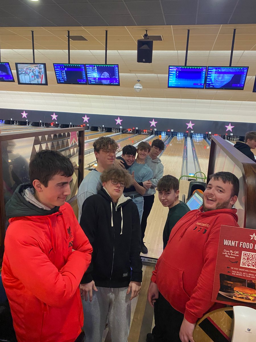 Holyrood Sixth Form tweet media