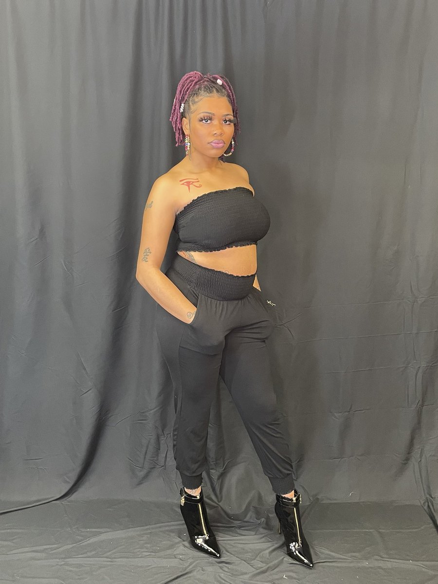 Love love love how comfortable this fit was 🫶🏽🥹❤️🥰 GO SHOP🎯🫶🏽 sweets-collections.com To Get Discount Use Code: TBABY 😘 
  #Fashion #Shop
 #turnpeopleintocustomers
#TheyMADD #SCBoutique #FlauntitatSCBoutique 
# #fashionphotography #fashionboutique  #STLBoutique