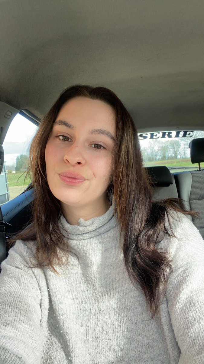 jadedvrx's tweet photo. Je m’assume enfin démaquillée 🫶🏻🫶🏻 merci mon chat car c’est grâce à toi que je m’aime 💕 https://t.co/jhkt6bU9Sb