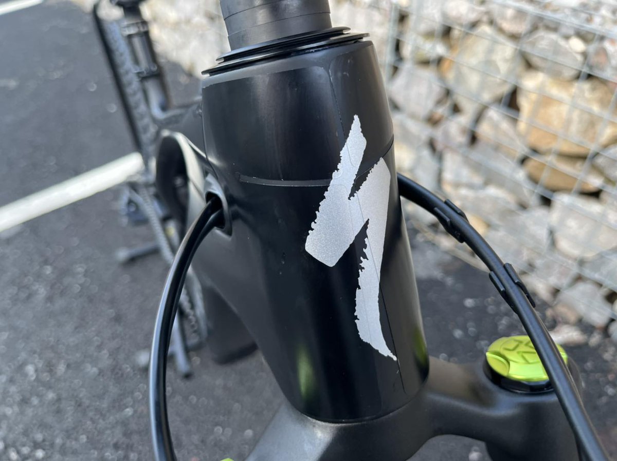 invisiFRAME's tweet photo. Another perfect invisiFRAME from the Race Co Cycles UK team!
-
A new @iamspecialized Levo comp carbon, protected with invisiFRAME now ready for the trails ✅
-
#invisiFRAME #PPF #YouRideItWeProtectIt #AlwaysUseProtection #BikeShop #BikeProtection #Specialized #Levo https://t.co/Z46izIWONm