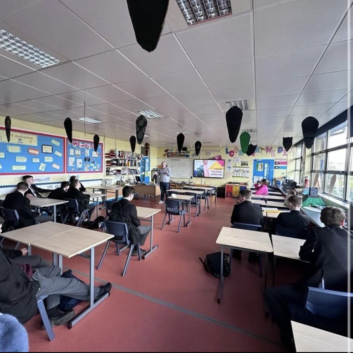 Thank you to <a href="/Dave_Linton/">Dave Linton</a> from <a href="/wearemadlug/">Madlug™</a> for speaking to young people from <a href="/StBrigidsDerry/">St Brigid's College</a> on the LIT Project which is a partnership project by <a href="/YouthWorkAll/">Youth Work Alliance</a> and <a href="/eayouthservice/">EA Youth Service</a> about his ‘black bin bag’ story and the importance of #socialenterprise