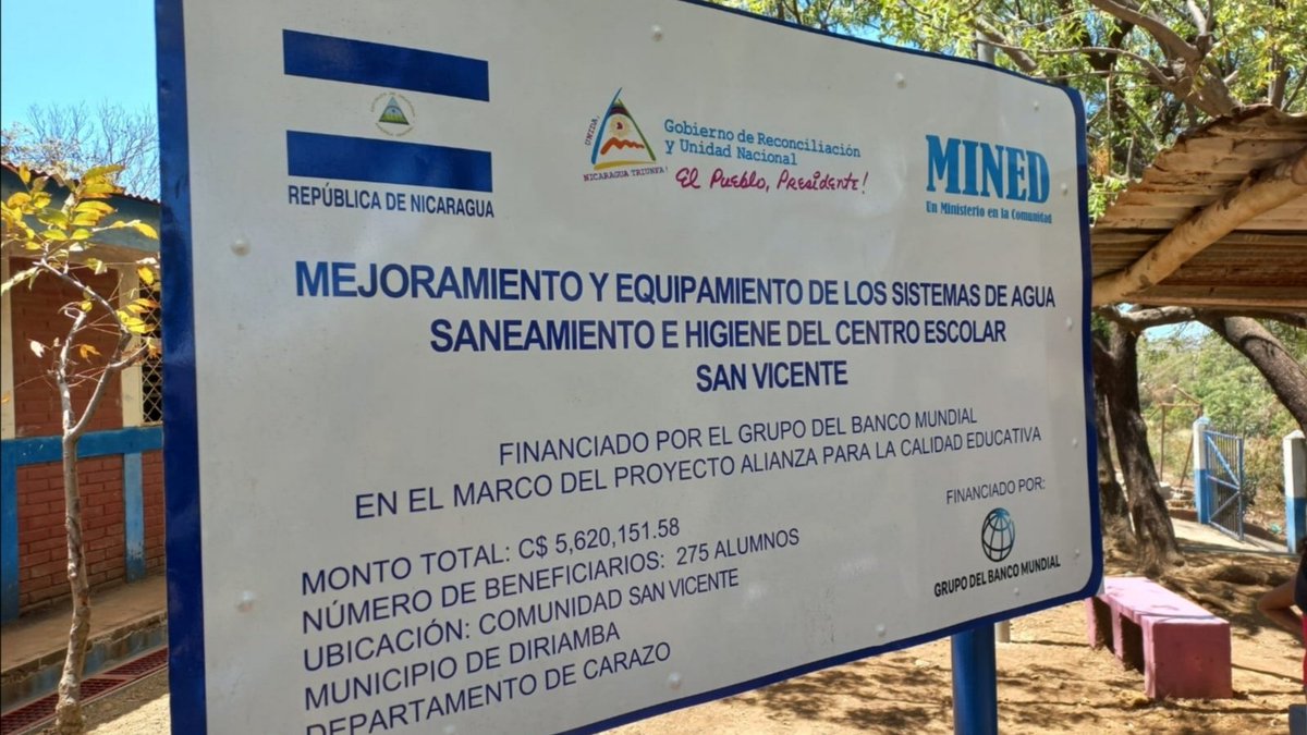DiriambaD2's tweet photo. en el marco del 43 aniversario de la CNA  en Nicaragua en los centros educativos Gabriela Mistral de la comunidad de las Mercedes y San Vicente Ferrer  comunidad que lleva el mismo nombre. El GRUN propiciando los espacios educativos de calidad para la niñez nicaragüense https://t.co/8FthxkfQnm