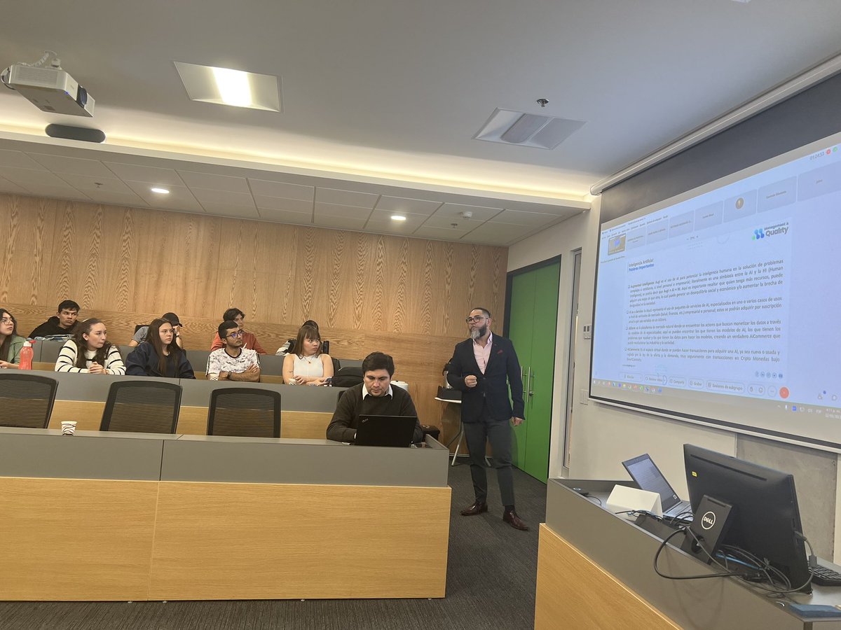 CesarViloriaN's tweet photo. Gracias a IEEE TEMS Colombia y a la Universidad EAN por la invitación para hablar de Transformación Digital en la Industria Química, compartiendo algunas experiencias de nuestro proyecto #SIMET, ejecutado desde @UninorteCO en alianza con @APELLBaq. https://t.co/gWGMWABQYw