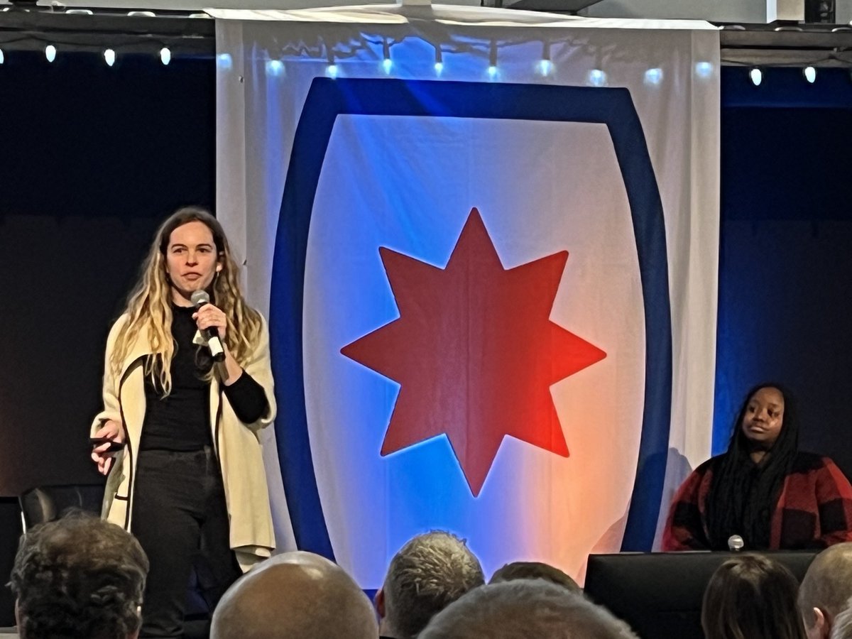 JRFernandez60's tweet image. Watching Ellie do her thing at the PowderKeg event in Indy! #PowderKeg #16Tech #FlyWheelFund