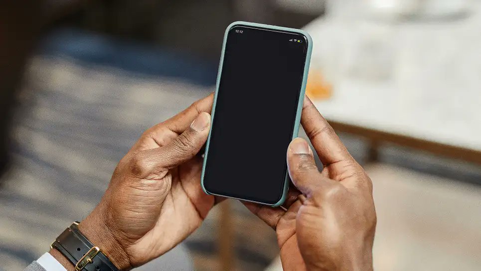 TheOnion's tweet image. New iPhone Setting Reduces Eyestrain With Black Text On Identical Black Background bit.ly/3JTVxvY