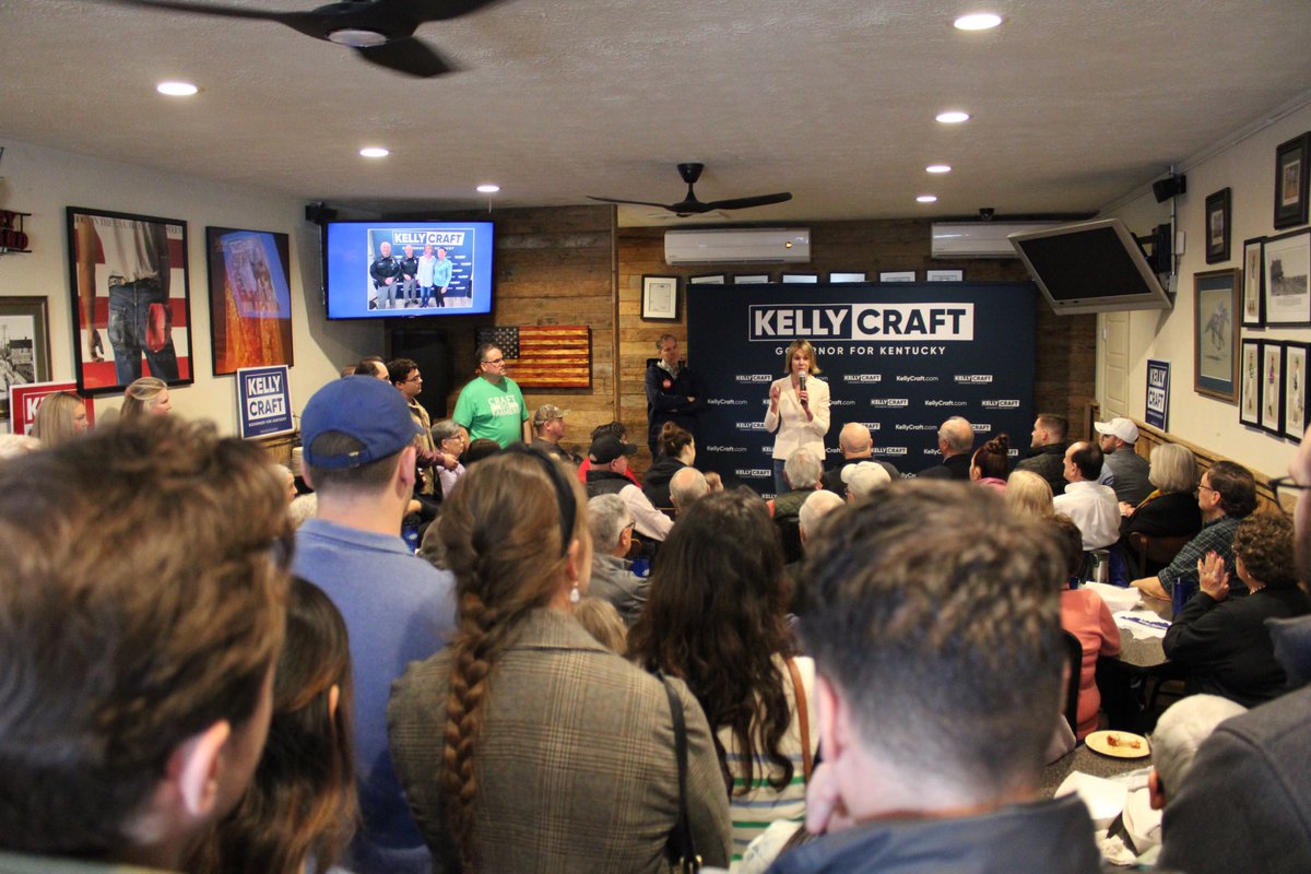 Kelly Craft on Twitter "Stopped by the legendary Winchell's Restaurant