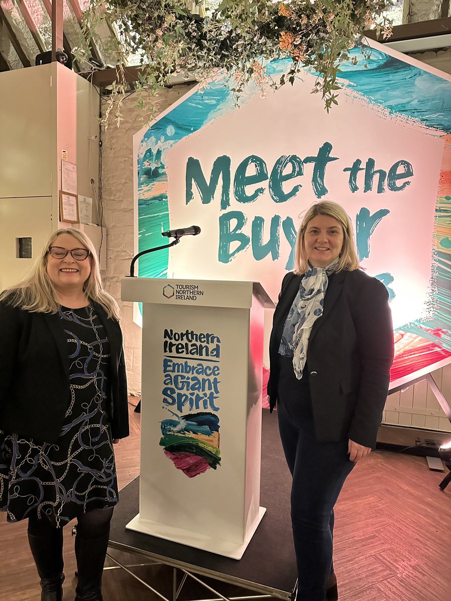 Albatross Travel tweet media