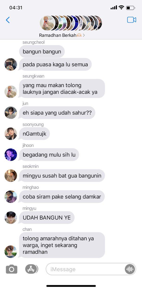 kyeomisol's tweet photo. — sahur pertama.

seventeen as anak kost pas ramadhan. https://t.co/giNUIu9SvX