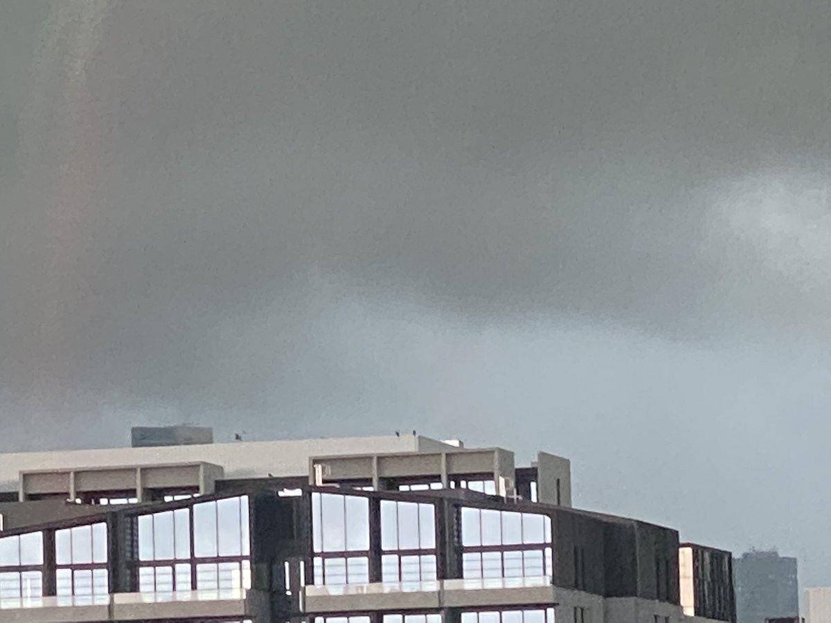 Leonardo Puglisi on Twitter "tf just happened to the weather in