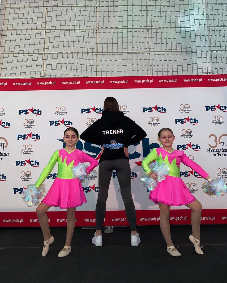 AxelUks's tweet photo. Mistrzostwa Polski czas zacząć w #Cheerleader w #Raszyn.ie Serdecznie zapraszamy wraz z #PSCH #Warszawa #PragaPolnoc #AxelUksJafiellonka #competiton https://t.co/tBgNtw7wpM