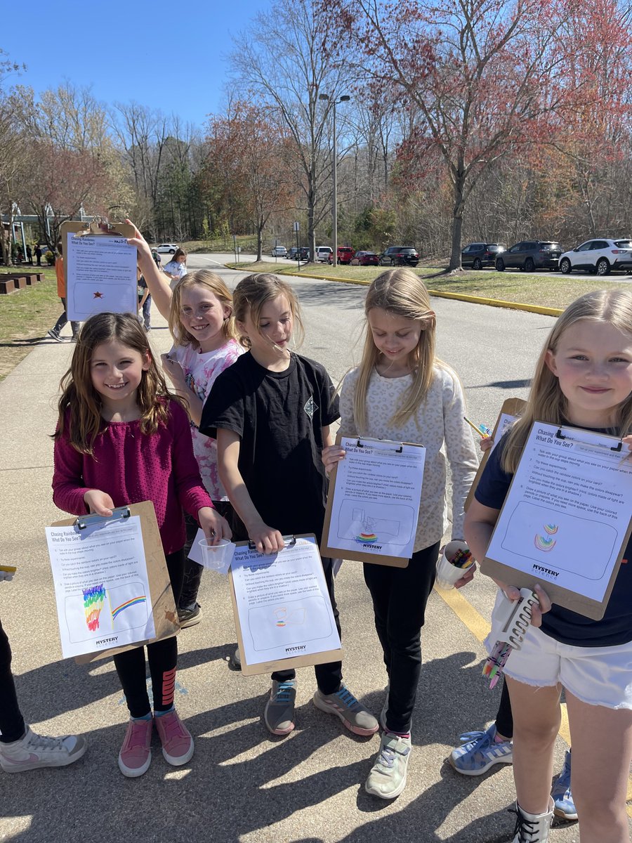 This week in science we are doing a rainbow themed week to finish out the quarter! We learned about how rainbows are made. So yesterday we took advantage of the sunny day and chased some rainbows! 😍☀️🌈🌦️ #thisisthird #enrichment #ScienceIsWonderful