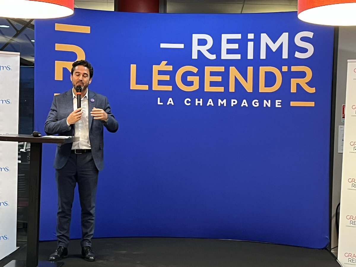 fmitouart's tweet photo. TrĂšs belle soirĂ©e des ambassadrices et des ambassadeurs @ReimsLegendR Ă lâhippodrome de @VilledeReims - @CaVautrin @ArnaudRobinet et @pahuetdufour - #solidR #visionR #partenR - Soyons des milliers demain Ă promouvoir la marque de notre territoire de #champagne https://t.co/MajLKAkRyx